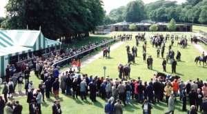 Salisbury Parade Ring